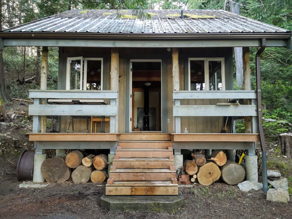Exterior of rustic cabin in B.C.