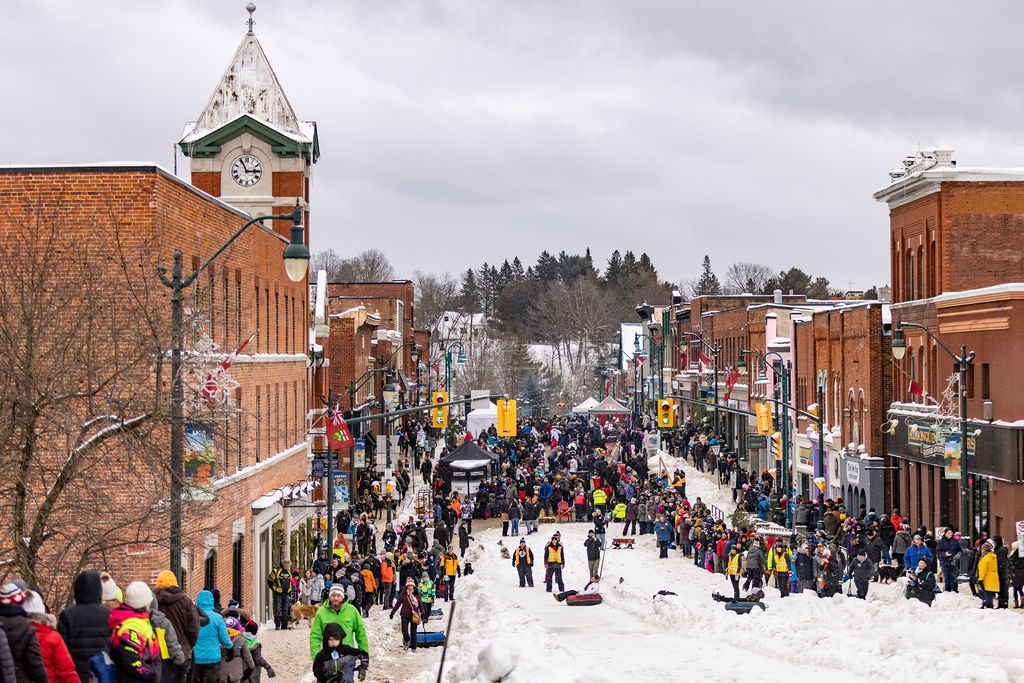 a photo of the snow tubing hill in downtown Bracebridge